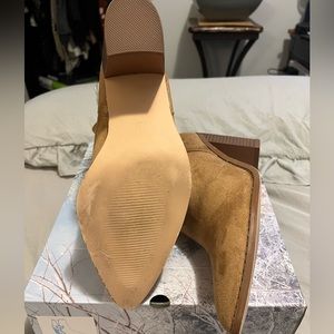 Camel colored boots size 11